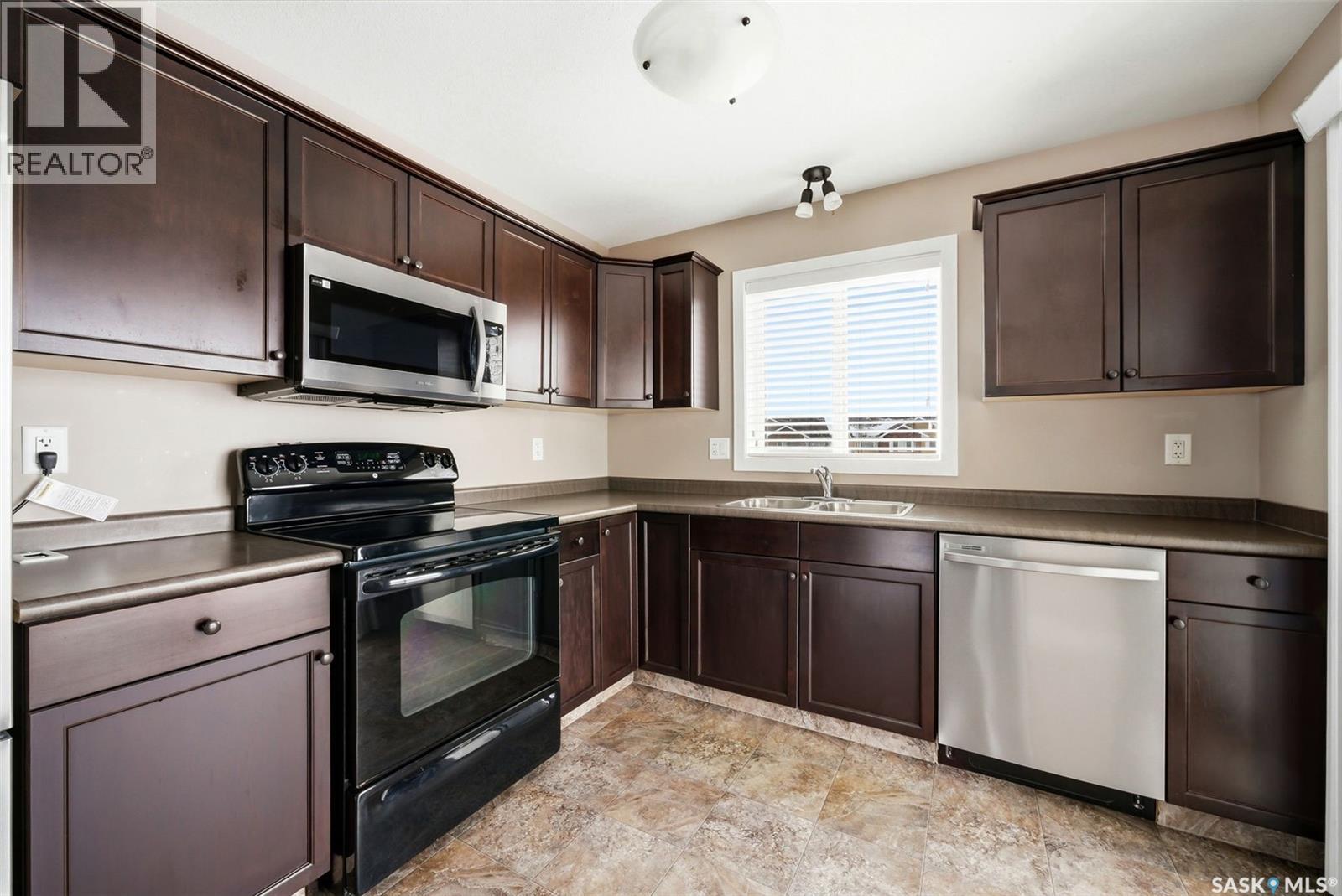 10 5004 James Hill Road, Regina, Saskatchewan  S4W 0E8 - Photo 9 - SK029738