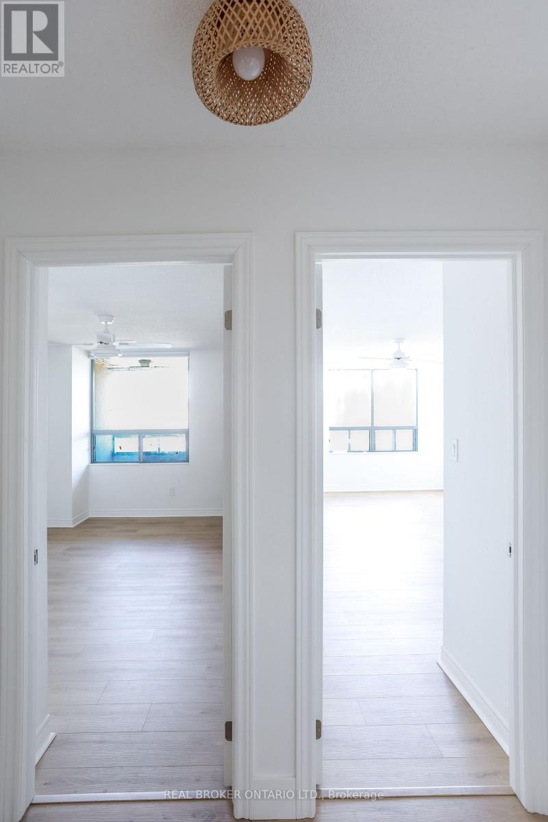 404 - 5 Ogilvie Street, Hamilton, Ontario  L9H 2S1 - Photo 24 - X12854532