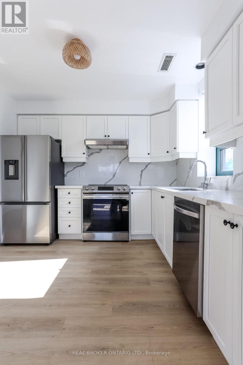 404 - 5 Ogilvie Street, Hamilton, Ontario  L9H 2S1 - Photo 6 - X12854532