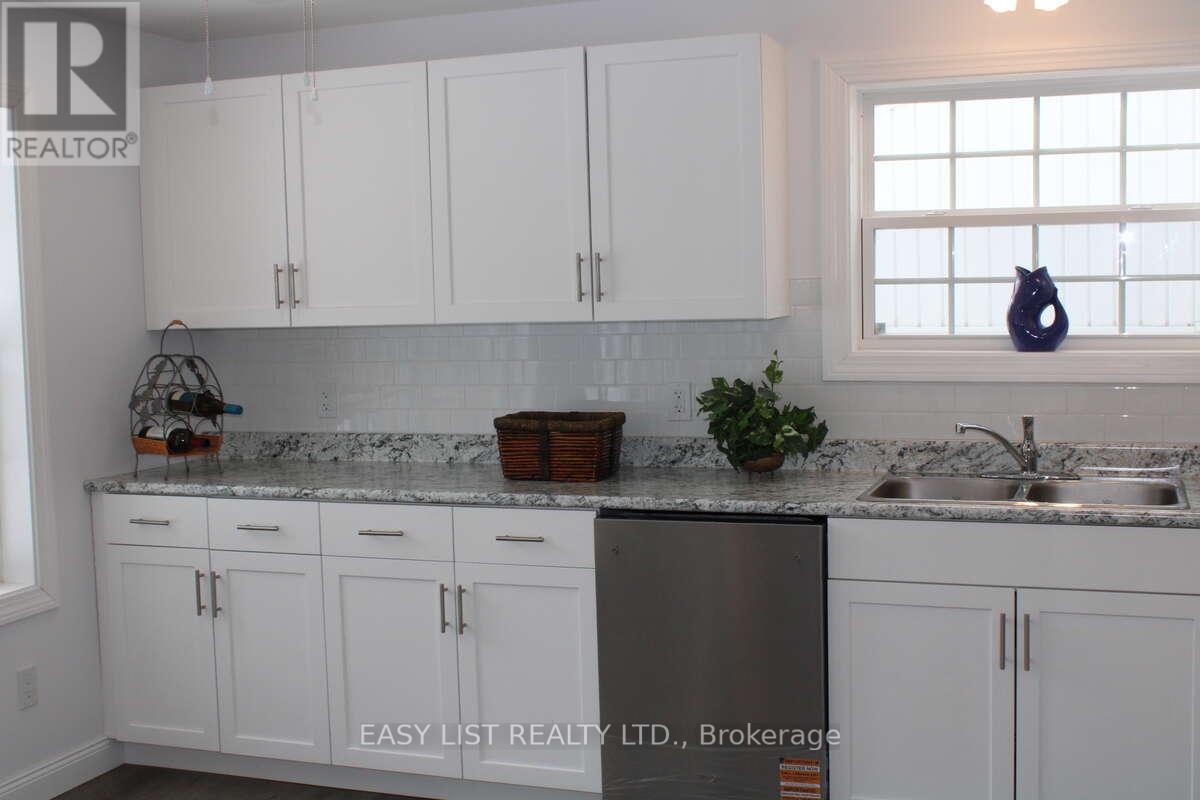 472 - 23 Four Mile Creek Road, Niagara-On-The-Lake, Ontario  L0S 1J1 - Photo 10 - X12854544