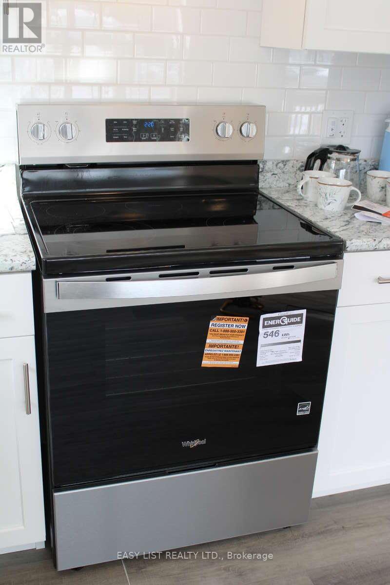 472 - 23 Four Mile Creek Road, Niagara-On-The-Lake, Ontario  L0S 1J1 - Photo 12 - X12854544