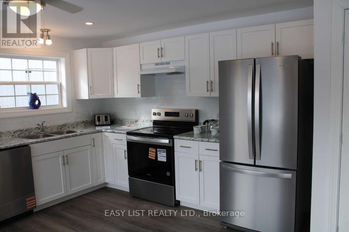 472 - 23 Four Mile Creek Road, Niagara-On-The-Lake, Ontario  L0S 1J1 - Photo 4 - X12854544