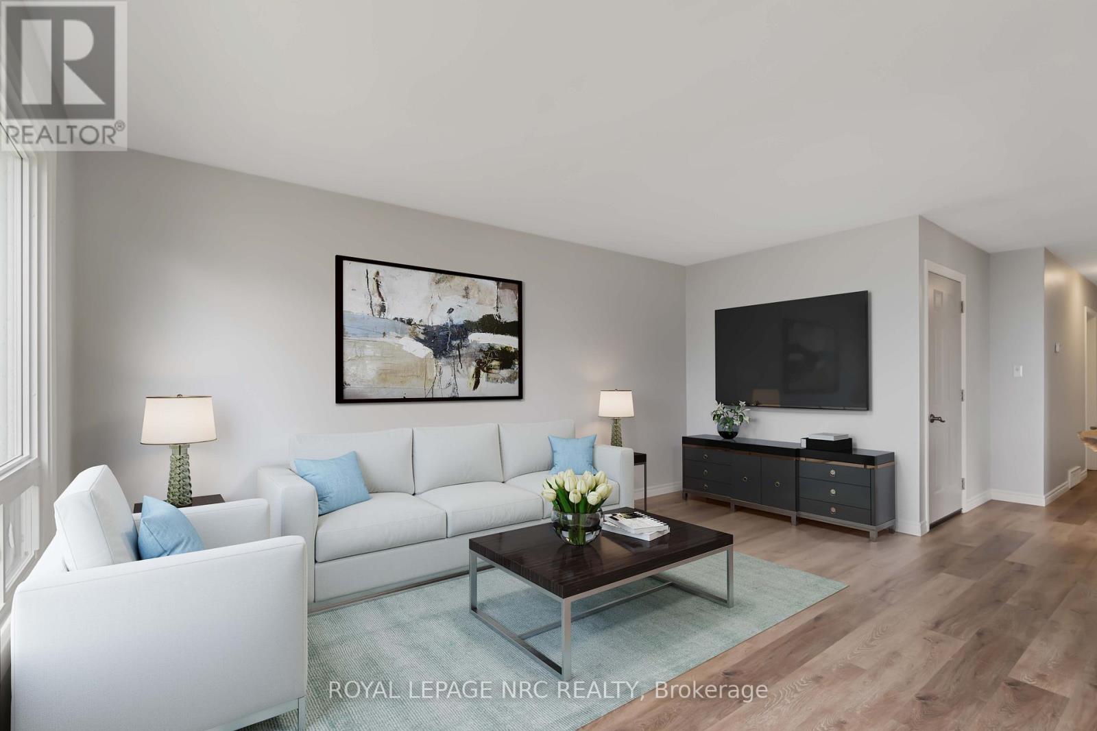 Upper - 46 Lakeside Drive, Grimsby, Ontario  L3M 2L2 - Photo 7 - X12854556