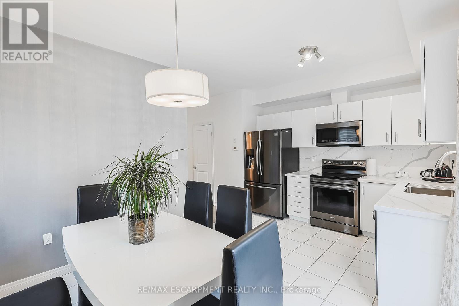 20 Barley Lane, Hamilton, Ontario  L9K 0K1 - Photo 16 - X12854722