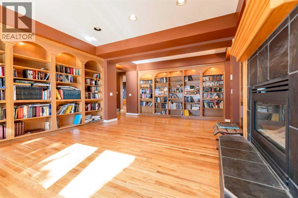 6756 Bow Crescent Nw, Calgary, Alberta  T3B 2B9 - Photo 12 - A2290092