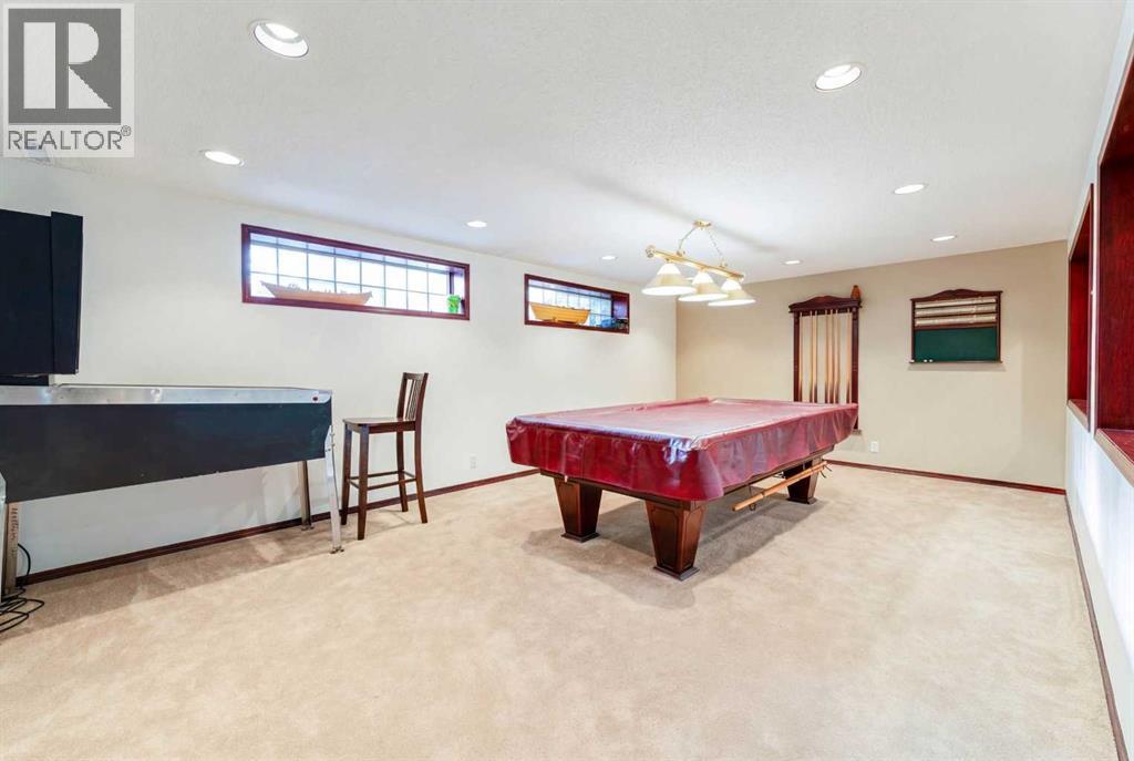 6756 Bow Crescent Nw, Calgary, Alberta  T3B 2B9 - Photo 35 - A2290092