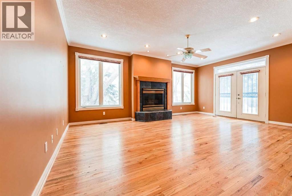 6756 Bow Crescent Nw, Calgary, Alberta  T3B 2B9 - Photo 14 - A2290092