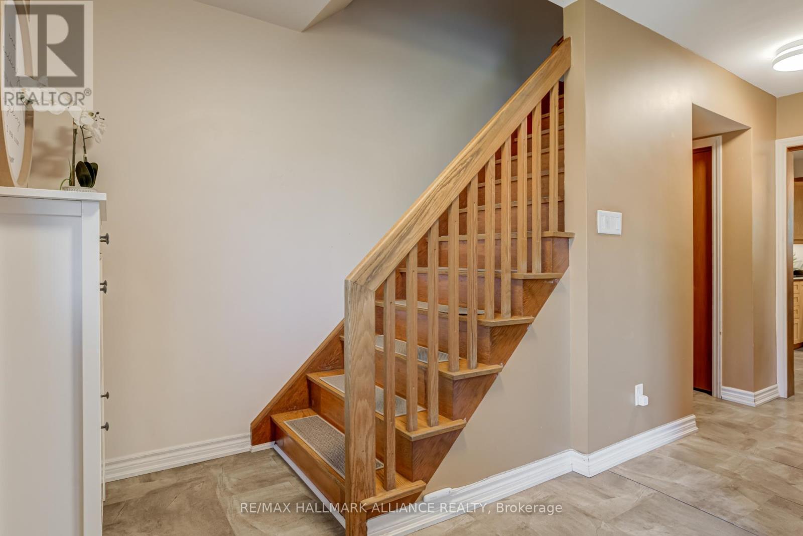 2033 Water's Edge Drive, Oakville (Br Bronte), Ontario  L6L 1A3 - Photo 17 - W12833898