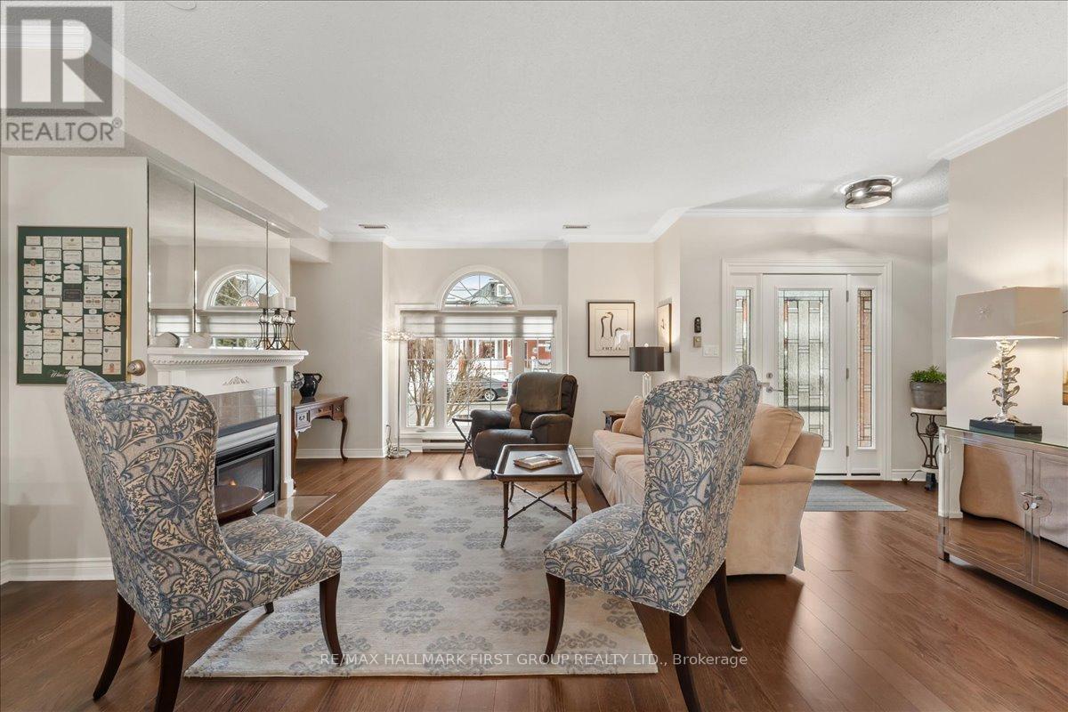 6 - 110 Mary Street W, Whitby (Downtown Whitby), Ontario  L1N 8M5 - Photo 6 - E12854904