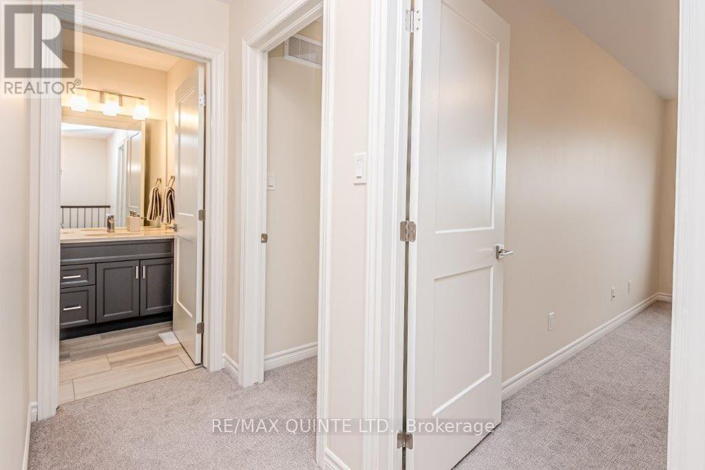 15 Nipigon Street, Belleville (Thurlow Ward), Ontario  K8N 0T3 - Photo 21 - X12854818