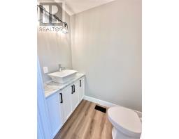 36 McDonald Crescent