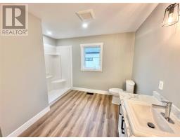 36 McDonald Crescent