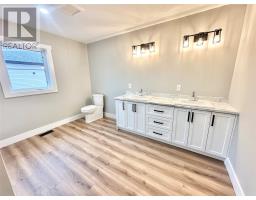 36 McDonald Crescent