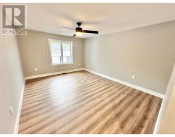 36 McDonald Crescent