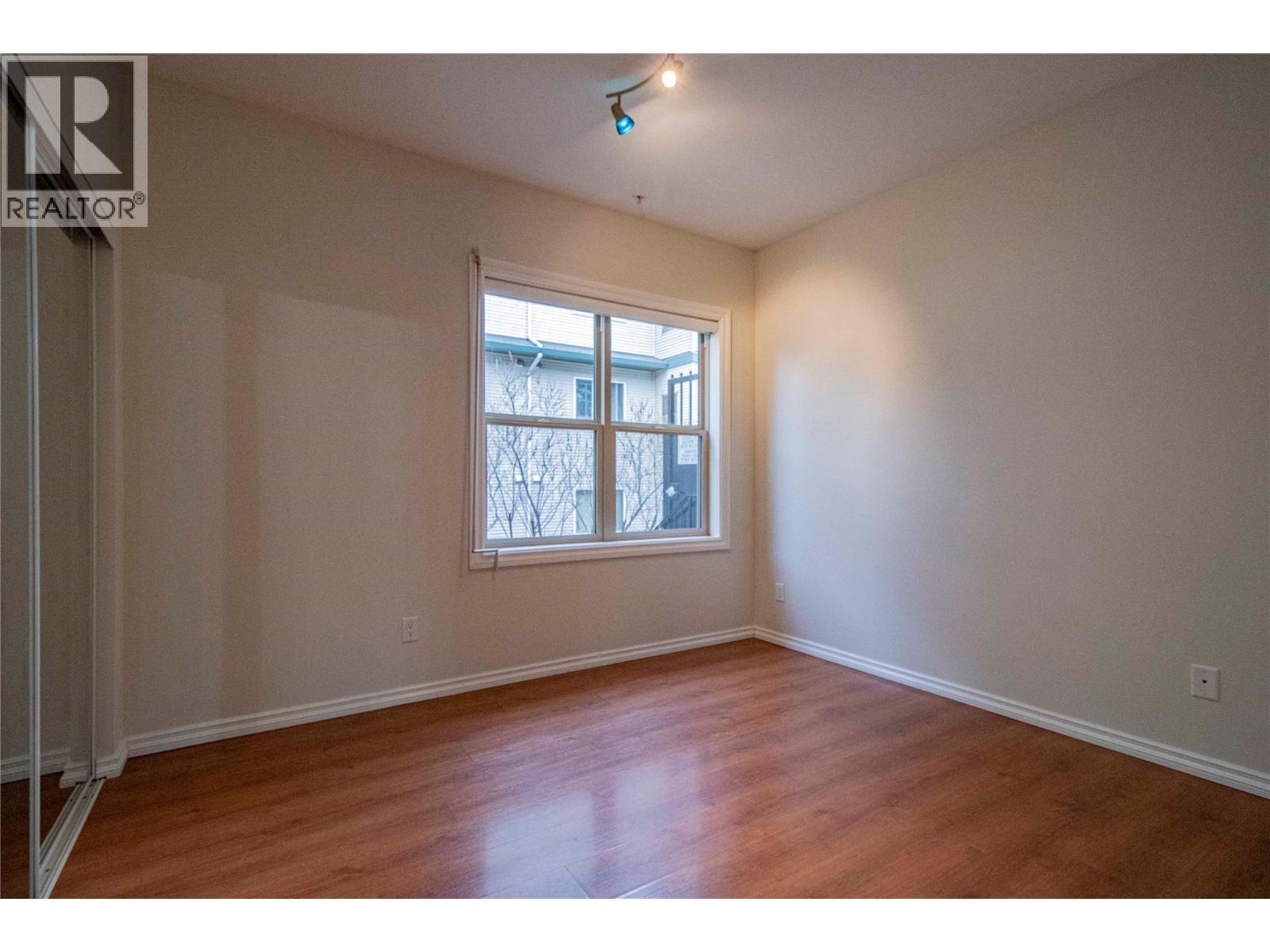 857 Fairview Road Unit# 204, Penticton, British Columbia  V2A 5Y7 - Photo 17 - 10375279