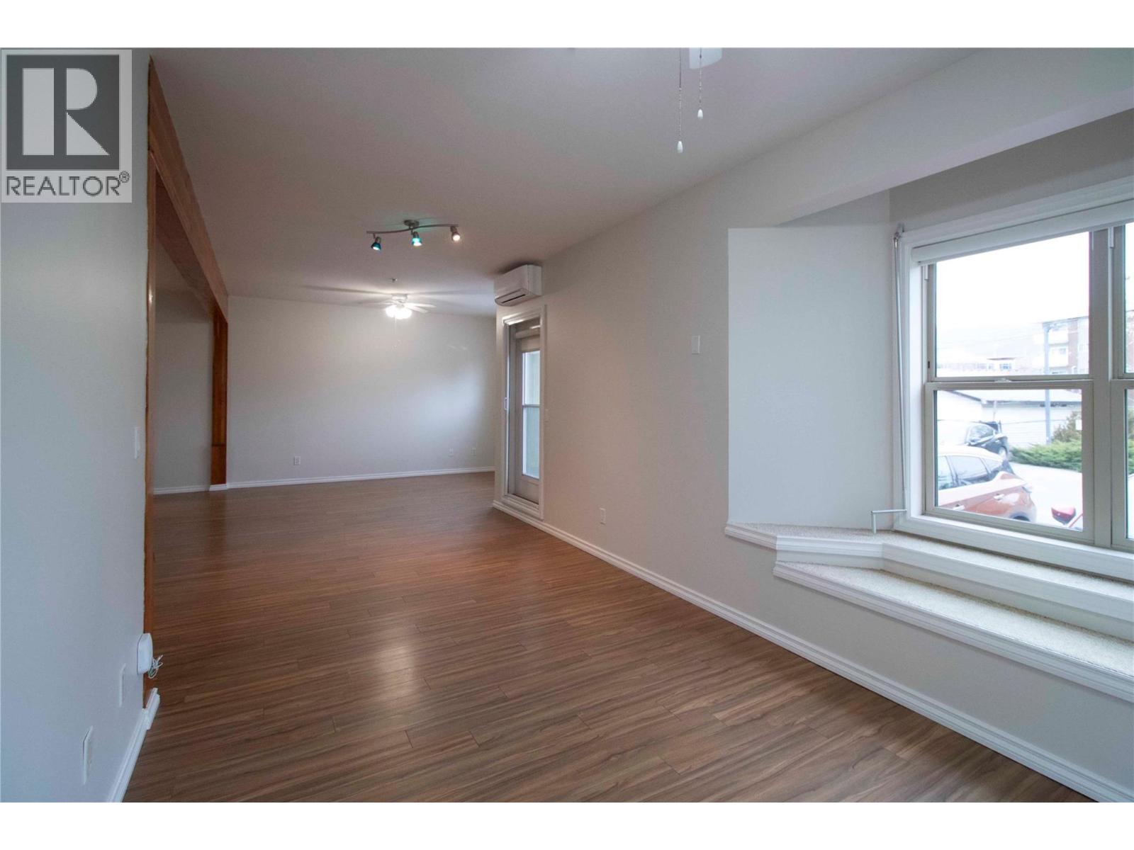 857 Fairview Road Unit# 204, Penticton, British Columbia  V2A 5Y7 - Photo 12 - 10375279