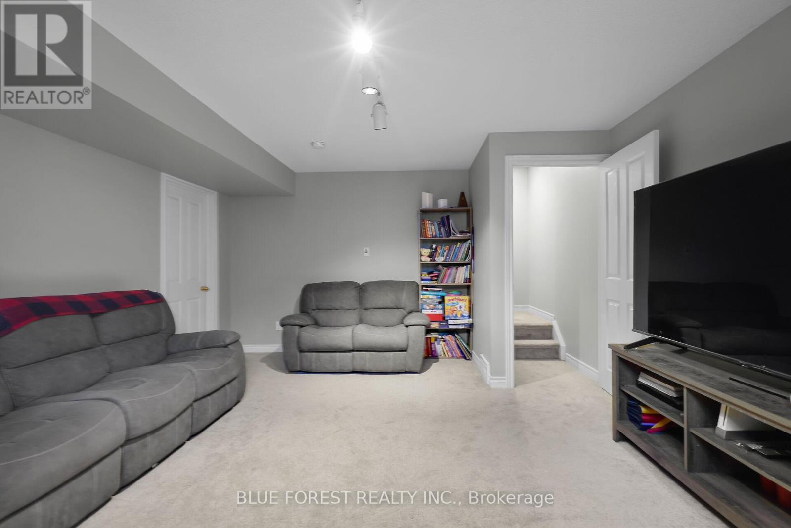 3 - 410 Ambleside Drive, London North (North A), Ontario  N6G 4Y3 - Photo 30 - X12854860