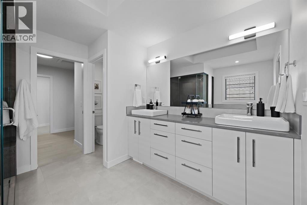 50 Westland Park Sw, Calgary, Alberta  T3H 0W1 - Photo 27 - A2286484