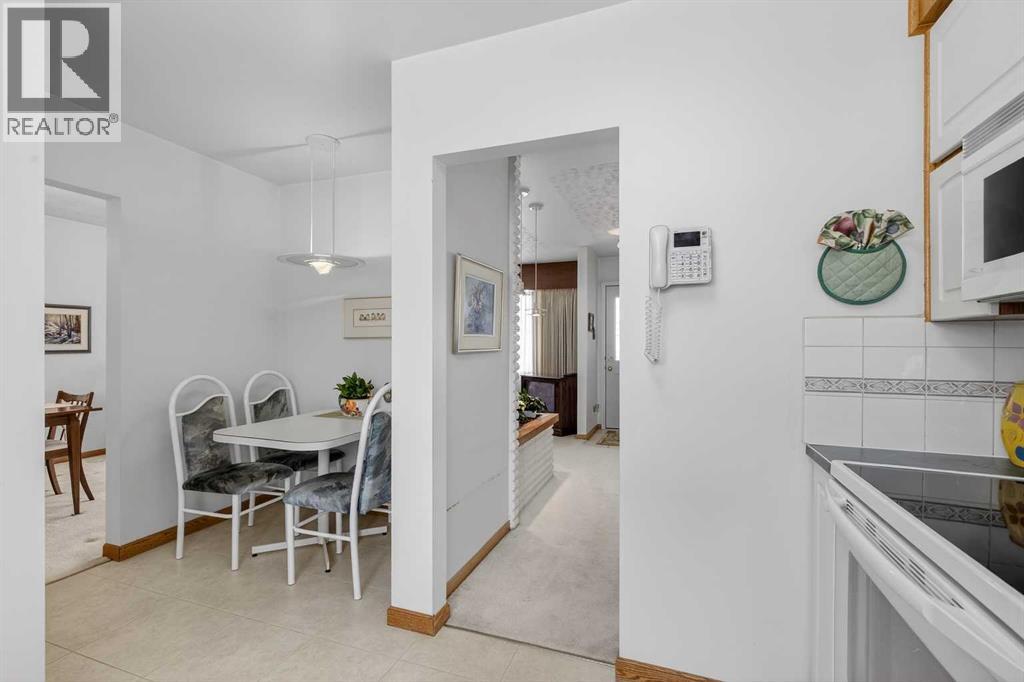 8011 5 Street Sw, Calgary, Alberta  T2V 1C4 - Photo 12 - A2288226