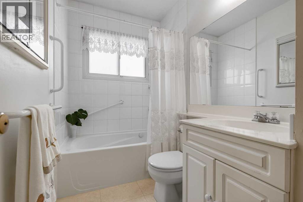 8011 5 Street Sw, Calgary, Alberta  T2V 1C4 - Photo 14 - A2288226