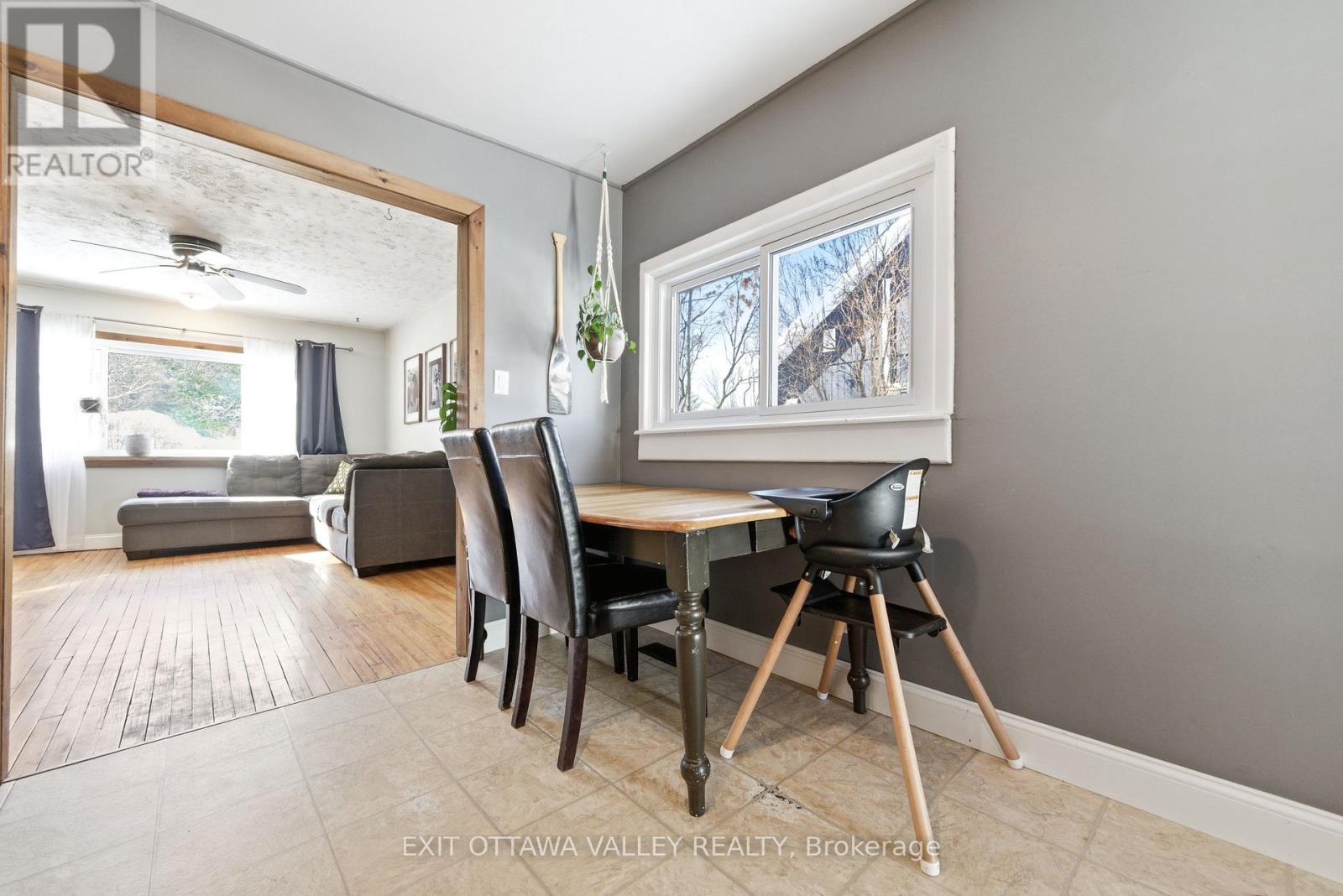 13 Spruce Crescent, Deep River, Ontario  K0J 1P0 - Photo 15 - X12854830