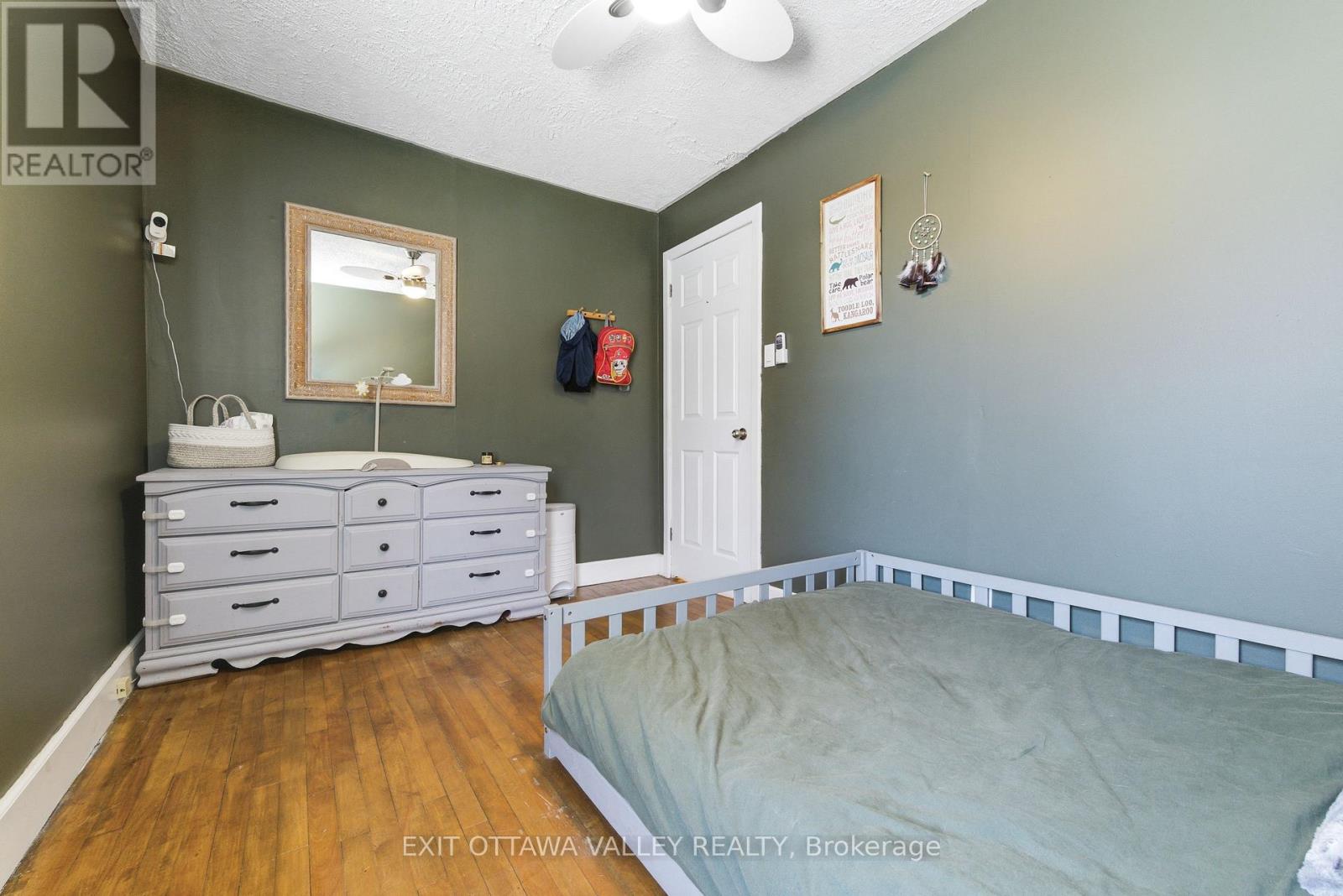 13 Spruce Crescent, Deep River, Ontario  K0J 1P0 - Photo 19 - X12854830