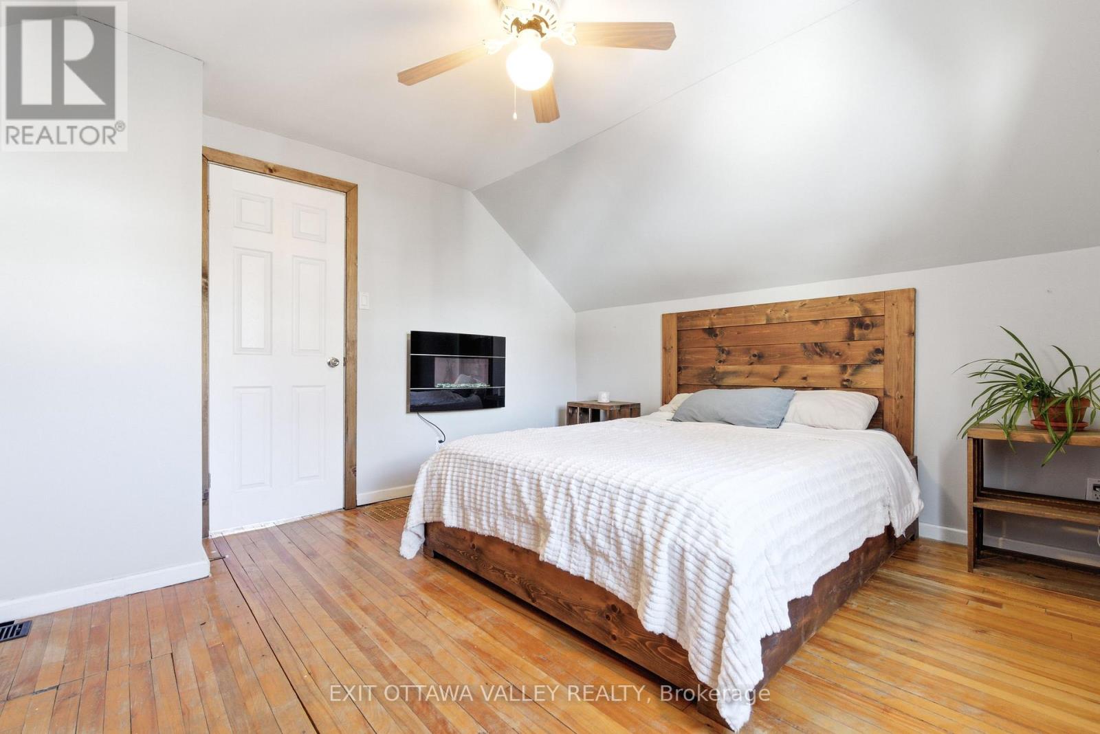 13 Spruce Crescent, Deep River, Ontario  K0J 1P0 - Photo 25 - X12854830