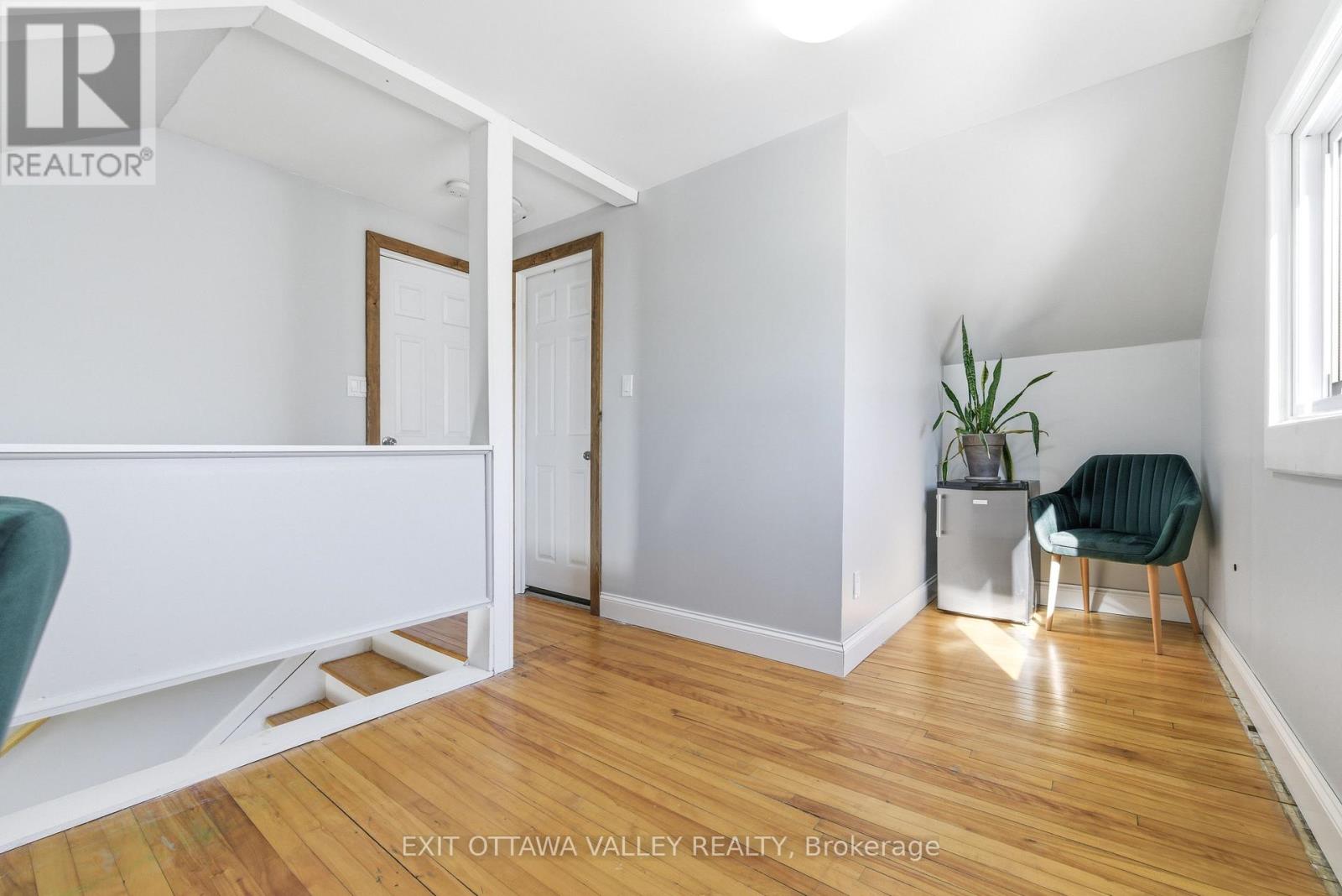 13 Spruce Crescent, Deep River, Ontario  K0J 1P0 - Photo 28 - X12854830