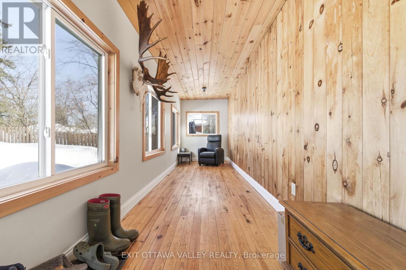 13 Spruce Crescent, Deep River, Ontario  K0J 1P0 - Photo 4 - X12854830