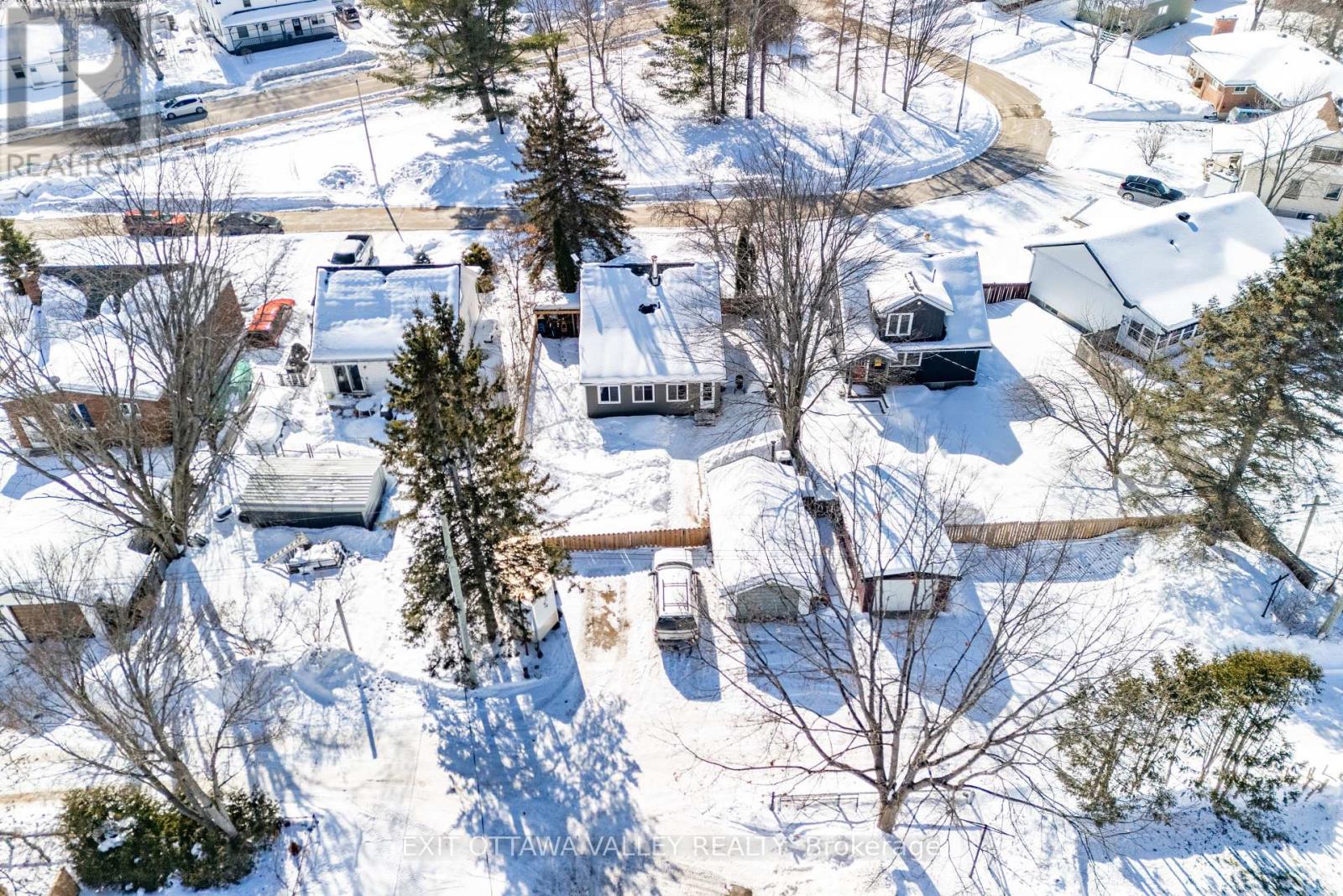 13 Spruce Crescent, Deep River, Ontario  K0J 1P0 - Photo 42 - X12854830