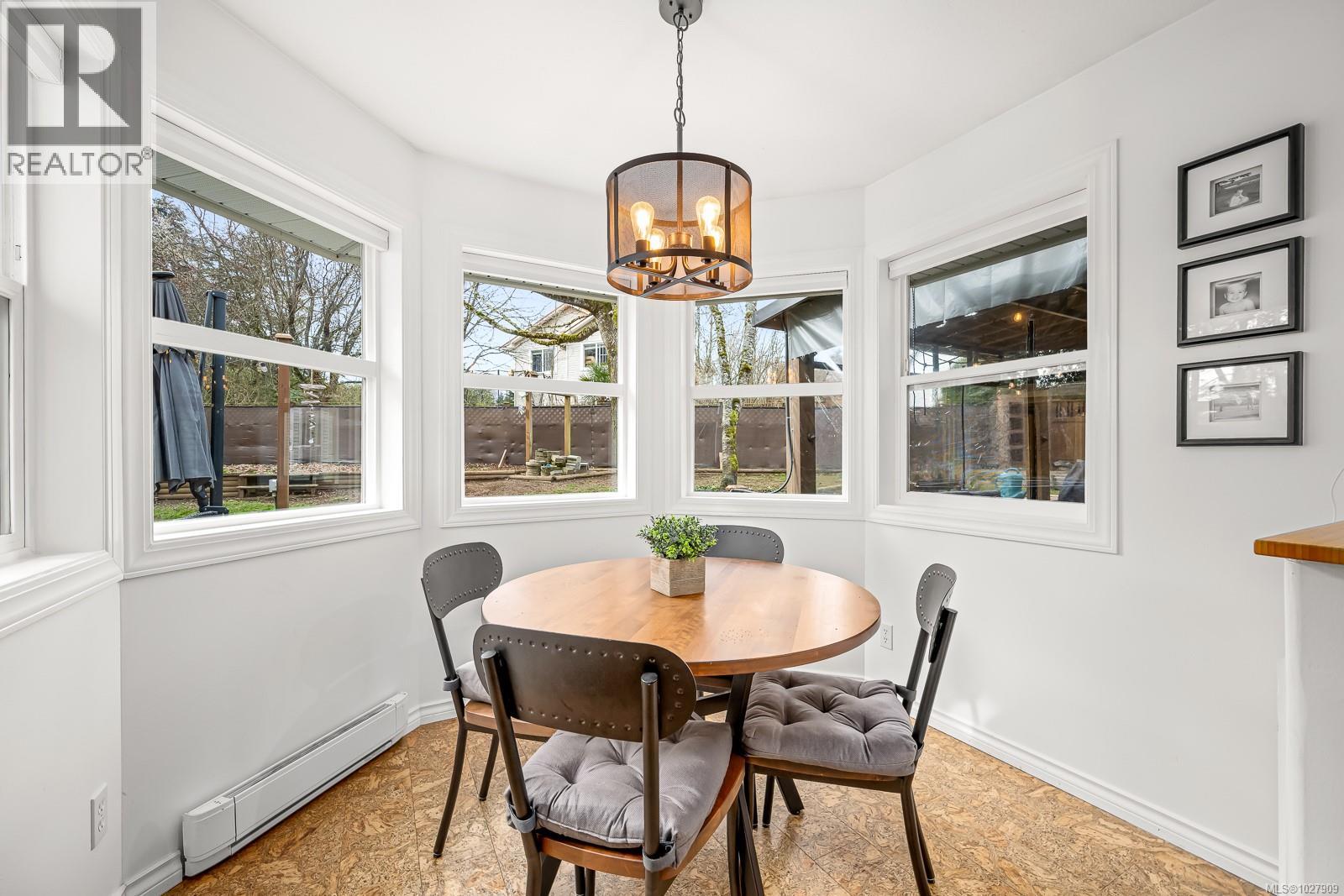 502 Deerwood Pl, Comox, British Columbia  V9M 4G3 - Photo 19 - 1027909