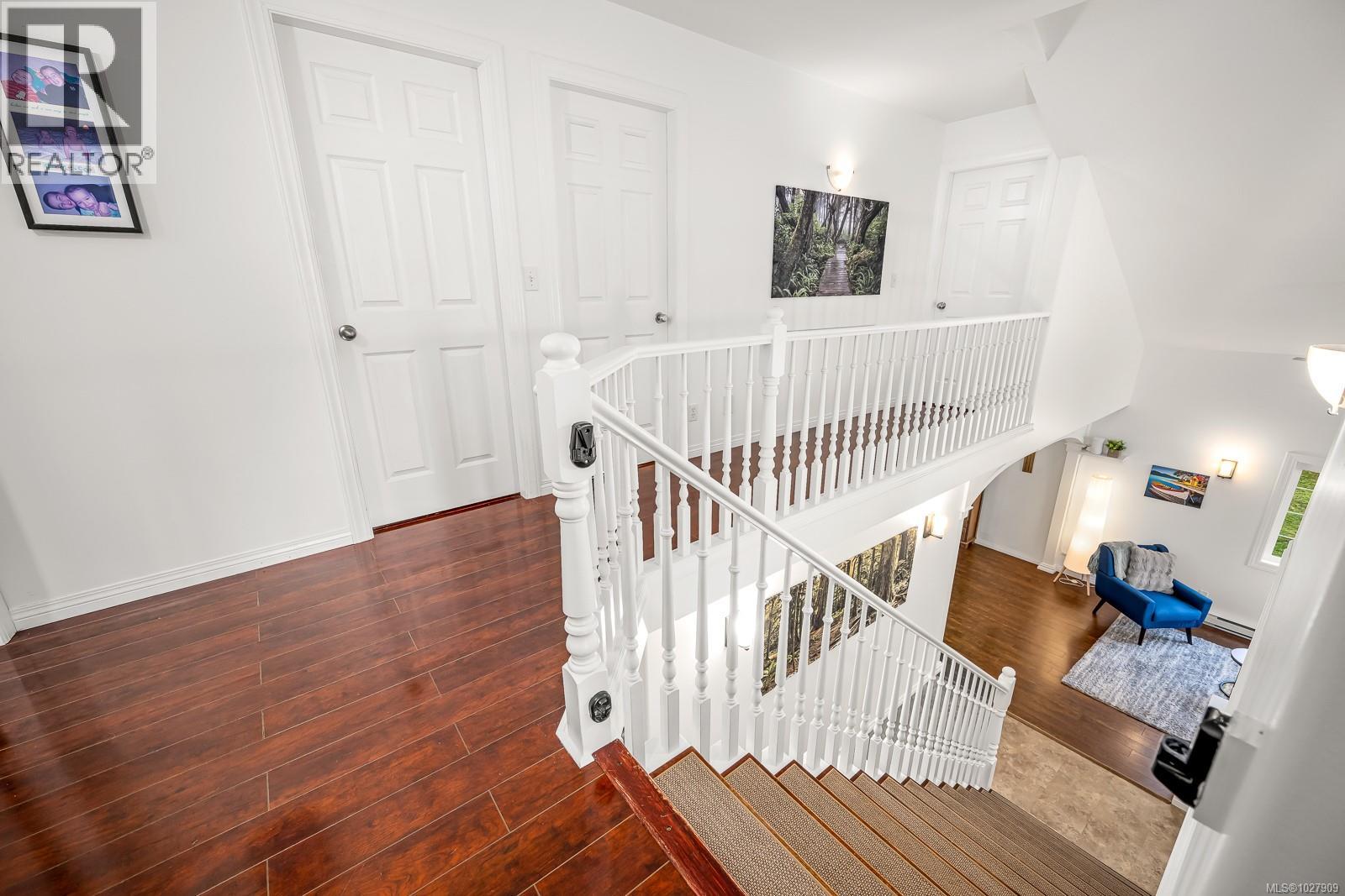 502 Deerwood Pl, Comox, British Columbia  V9M 4G3 - Photo 37 - 1027909