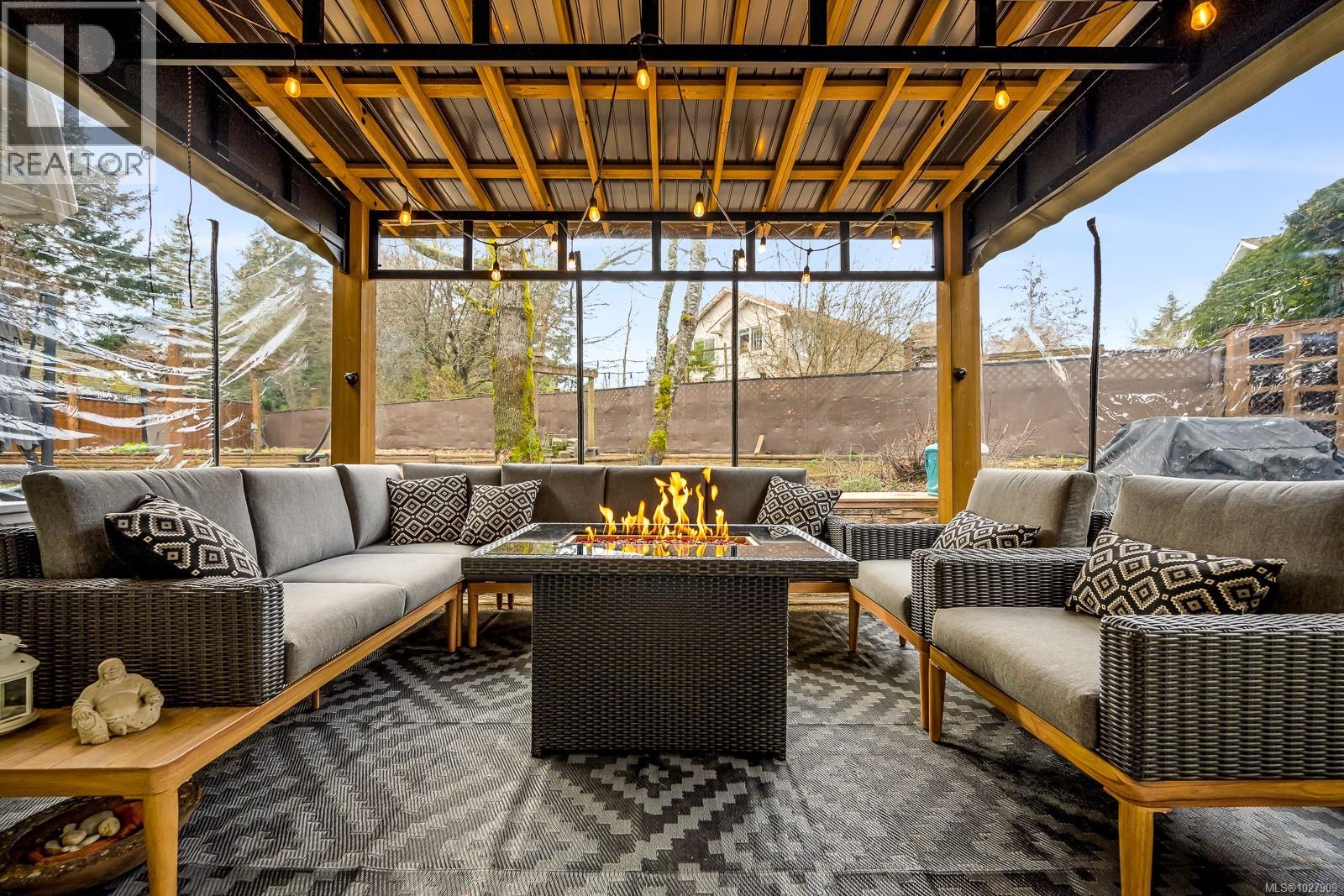 502 Deerwood Pl, Comox, British Columbia  V9M 4G3 - Photo 65 - 1027909