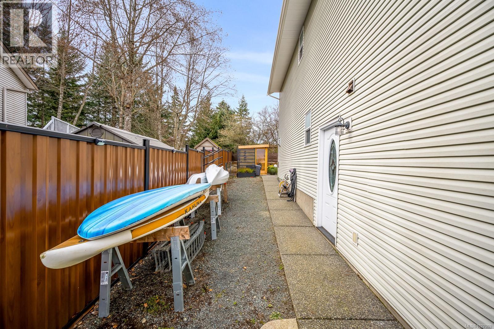 502 Deerwood Pl, Comox, British Columbia  V9M 4G3 - Photo 74 - 1027909