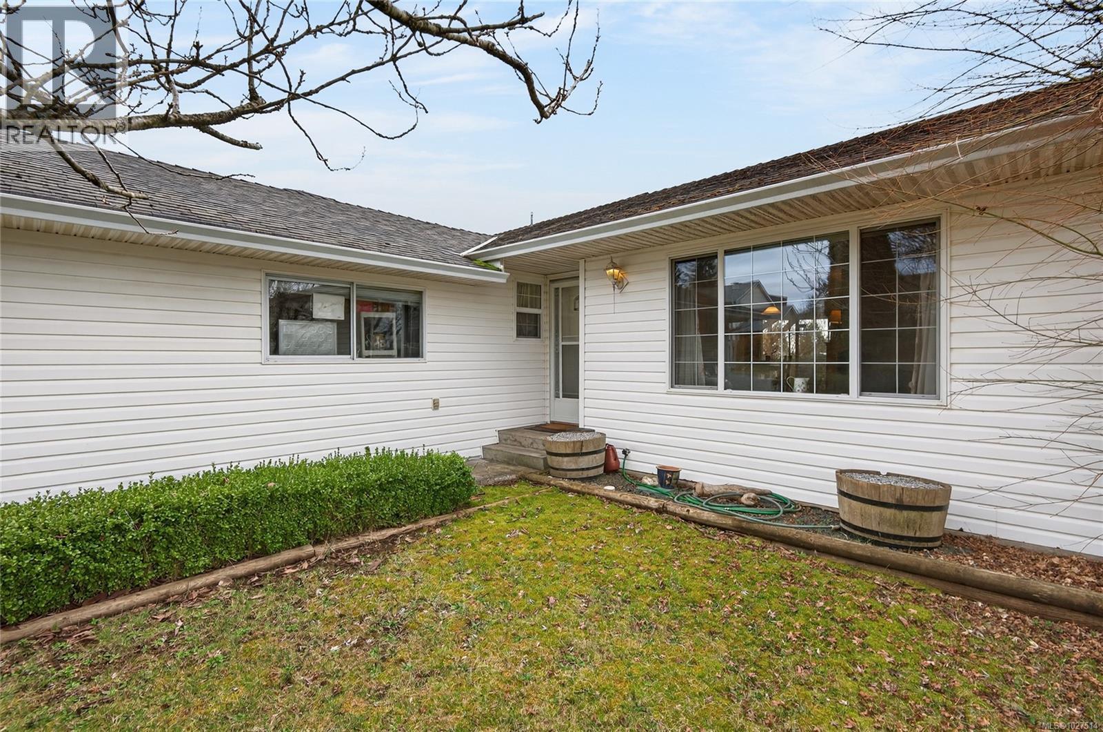 755 Kit Cres, Campbell River, British Columbia  V9H 1P6 - Photo 3 - 1027514