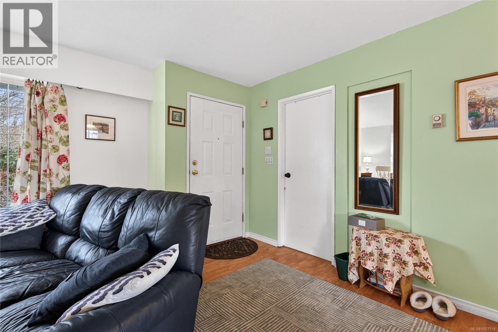 755 Kit Cres, Campbell River, British Columbia  V9H 1P6 - Photo 4 - 1027514