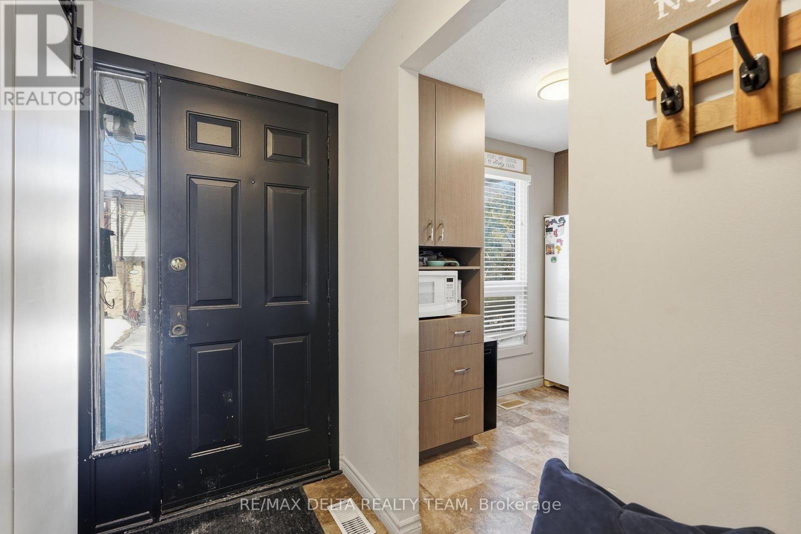 78 - 6821 Bilberry Drive, Ottawa, Ontario  K1C 2E8 - Photo 3 - X12854834