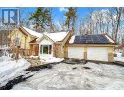 712 FLAT RAPIDS ROAD, McNab/Braeside, Ontario