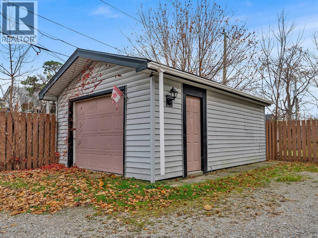 1153 University, Windsor, Ontario  N9A 3A5 - Photo 35 - 26004748