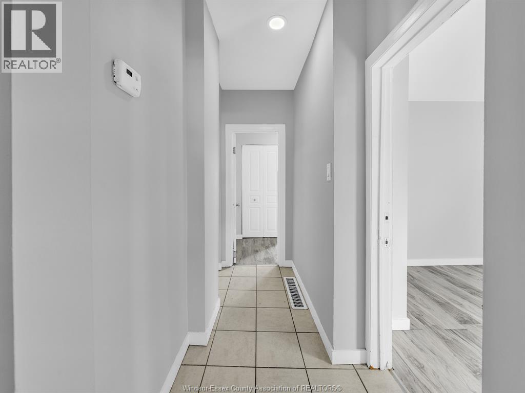 1153 University, Windsor, Ontario  N9A 3A5 - Photo 8 - 26004747