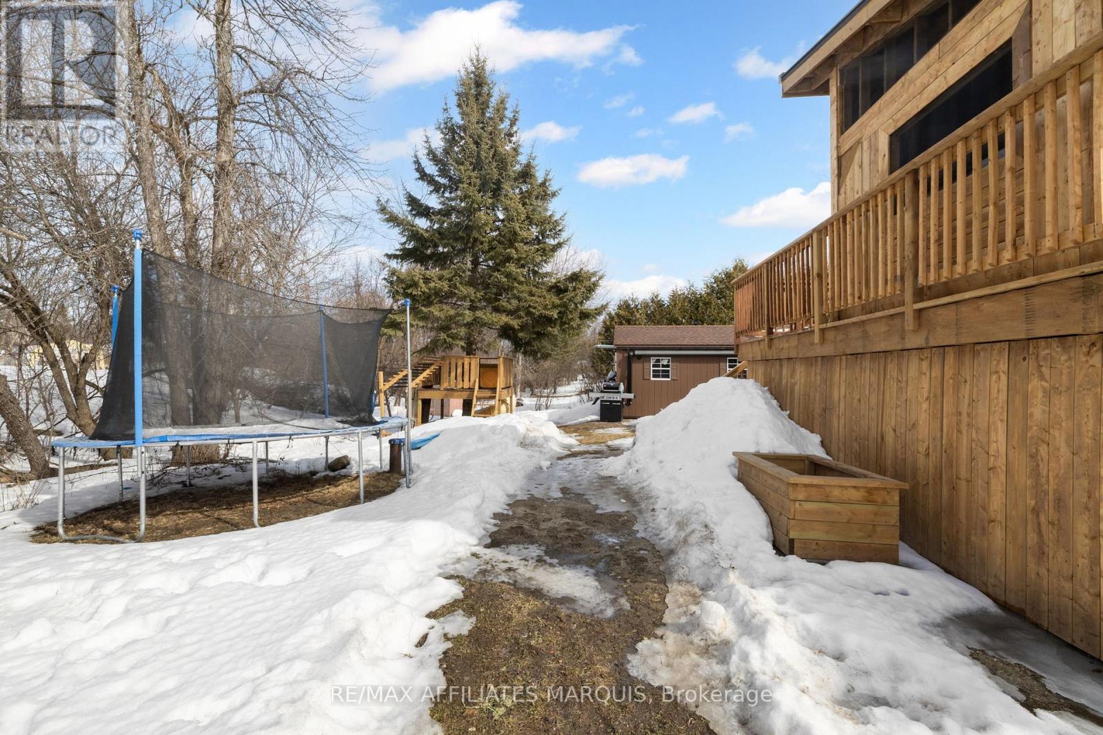 156 Duncan Street, Drummond/north Elmsley, Ontario  K7A 4S4 - Photo 37 - X12854654