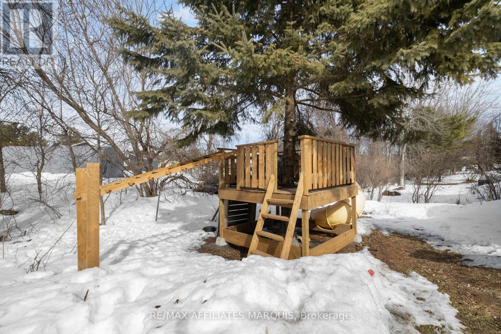 156 Duncan Street, Drummond/north Elmsley, Ontario  K7A 4S4 - Photo 38 - X12854654