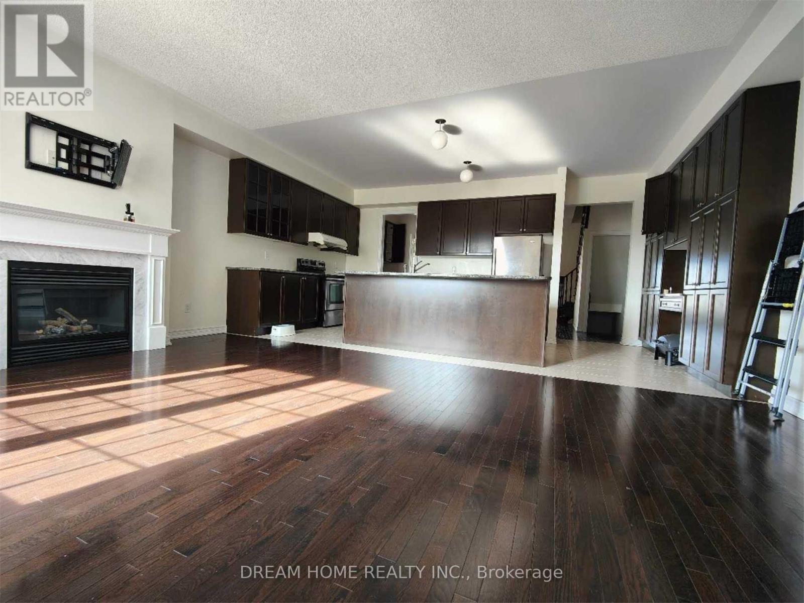 10587 Woodbine Avenue, Markham, Ontario  L0H 1G0 - Photo 13 - N12828258