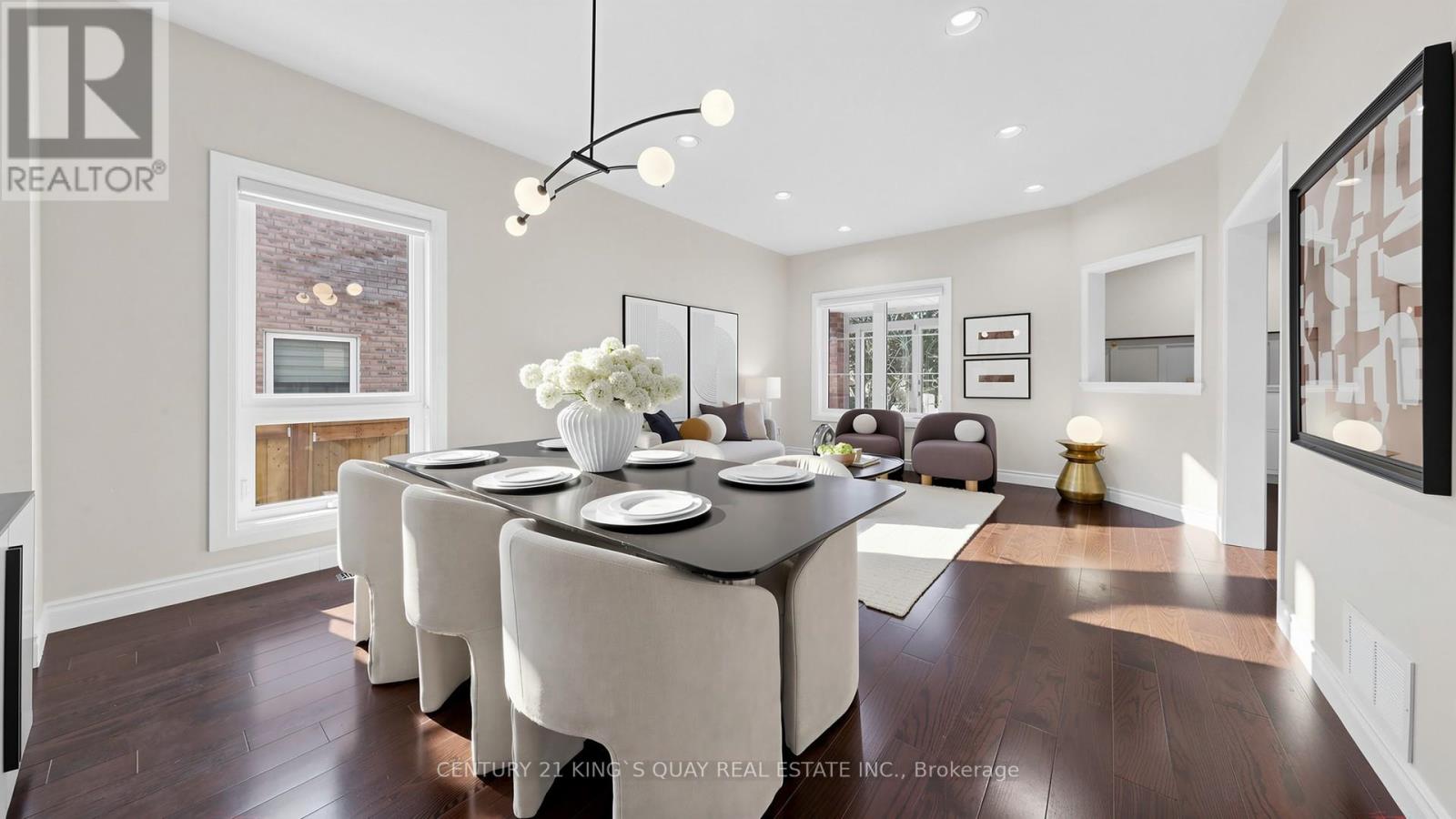 92 Canterfield Close, Markham (Markville), Ontario  L3P 7W1 - Photo 5 - N12854256