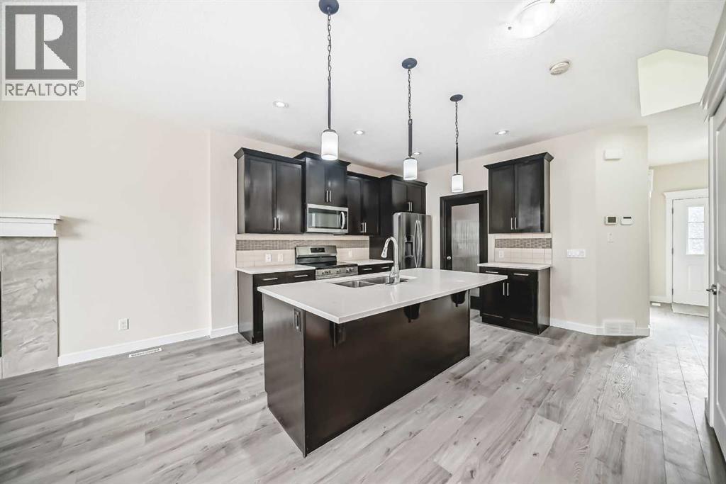 437 Redstone Grove Ne, Calgary, Alberta  T3N 0T7 - Photo 5 - A2288053