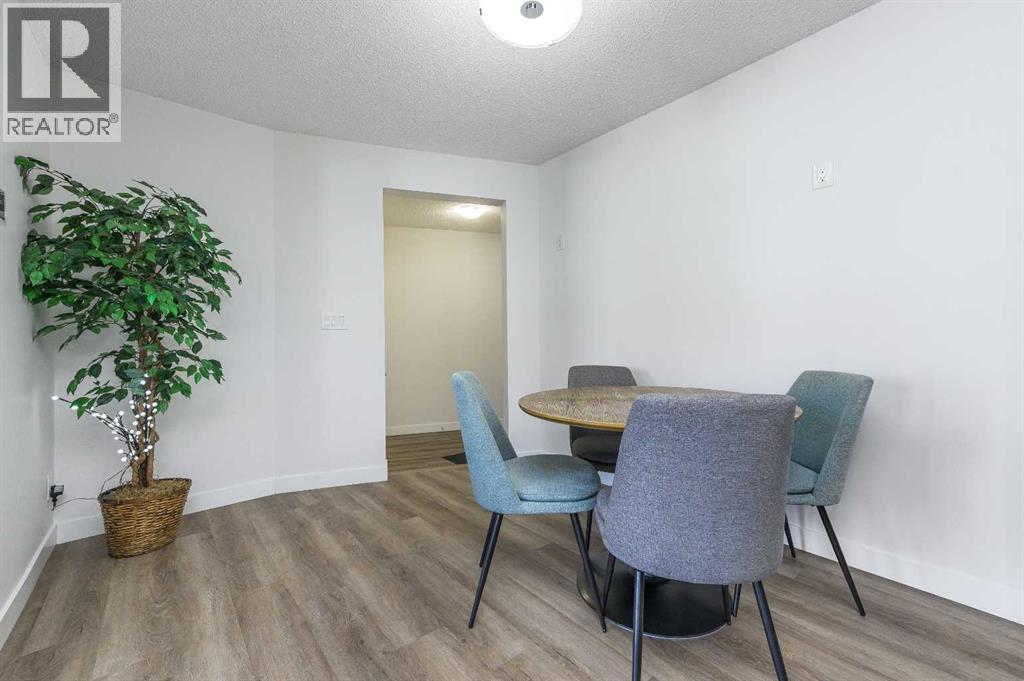 15 Yorkville Avenue Sw, Calgary, Alberta  T2X 4K3 - Photo 7 - A2289849