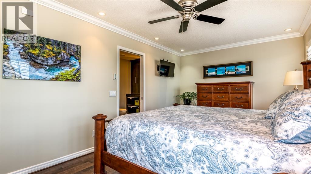 904 Patterson View Sw, Calgary, Alberta  T3H 3J9 - Photo 27 - A2290478