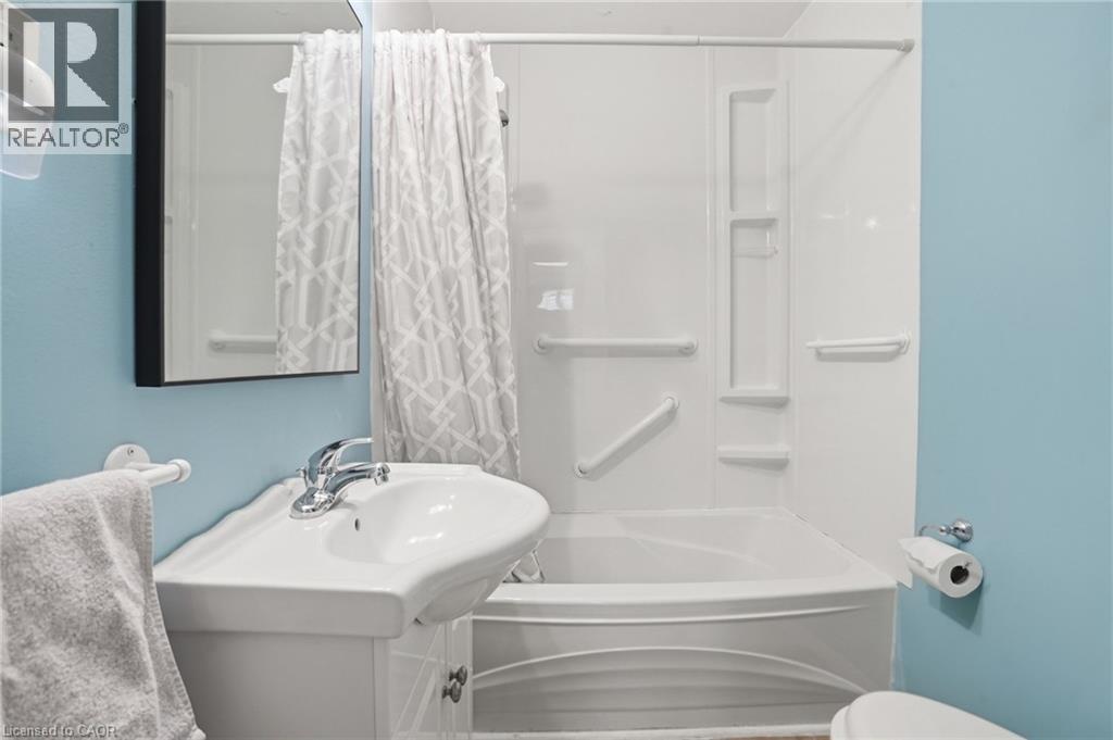 256 Stanley Avenue, Hamilton, Ontario  L8P 2L6 - Photo 17 - 40810169