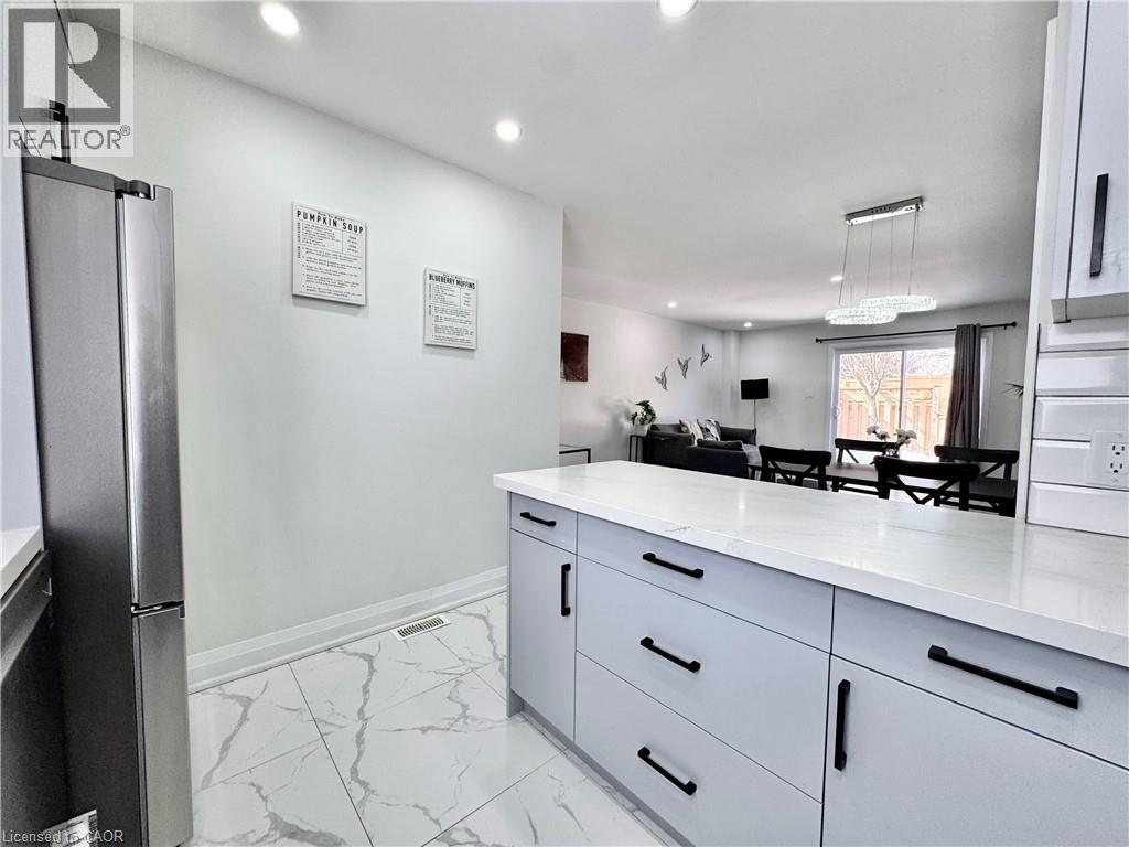 138 Jansen Avenue, Kitchener, Ontario  N2A 2L7 - Photo 12 - 40809907