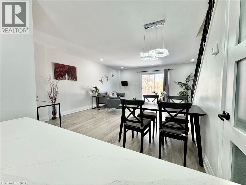 138 Jansen Avenue, Kitchener, Ontario  N2A 2L7 - Photo 15 - 40809907